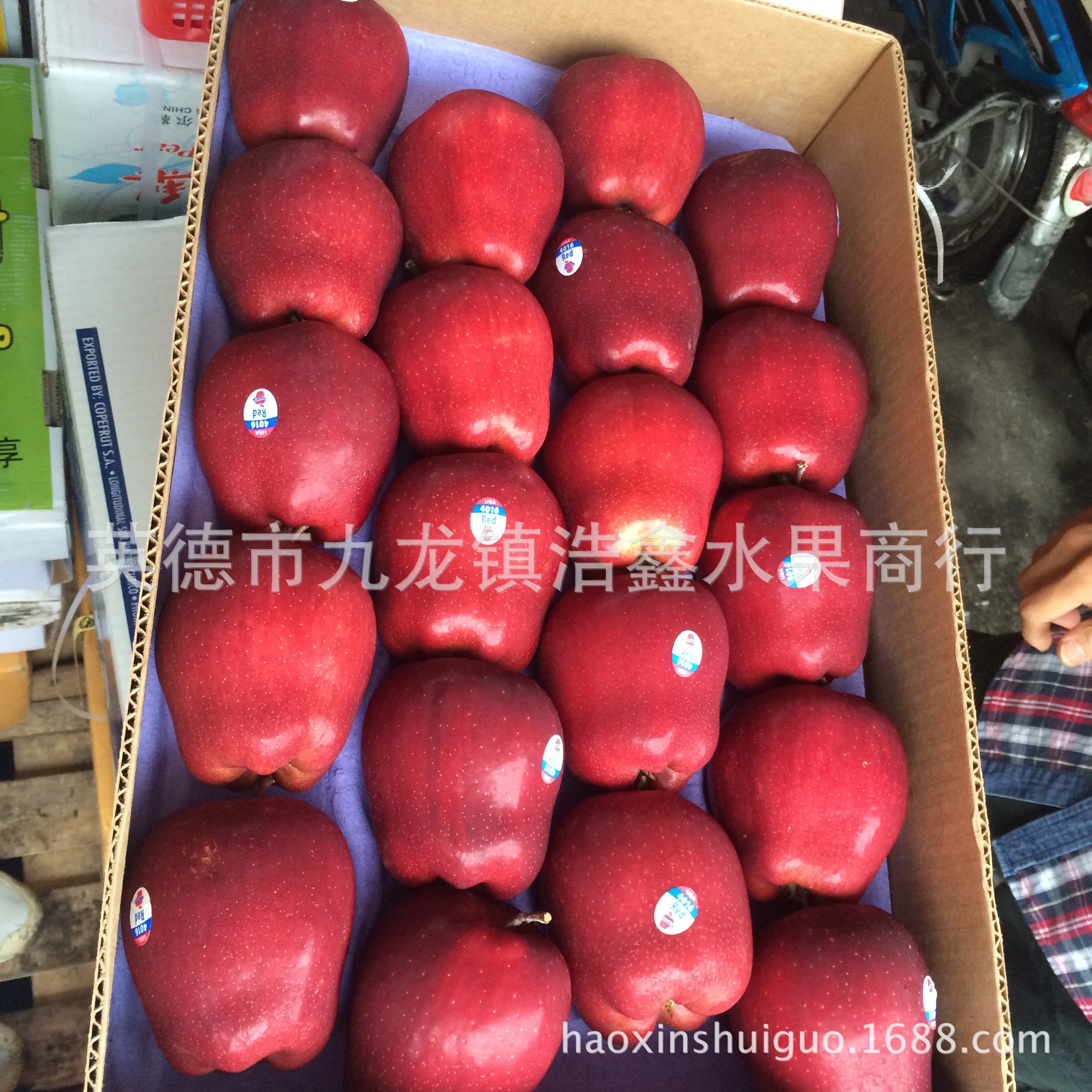 新鲜水果 红蛇果 香脆可口 蛇苹果 水果批发 团购