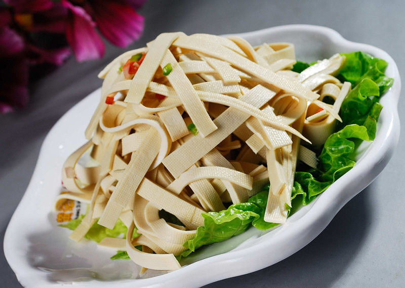 厂家直销 豆腐皮,安徽特色五香豆皮/方