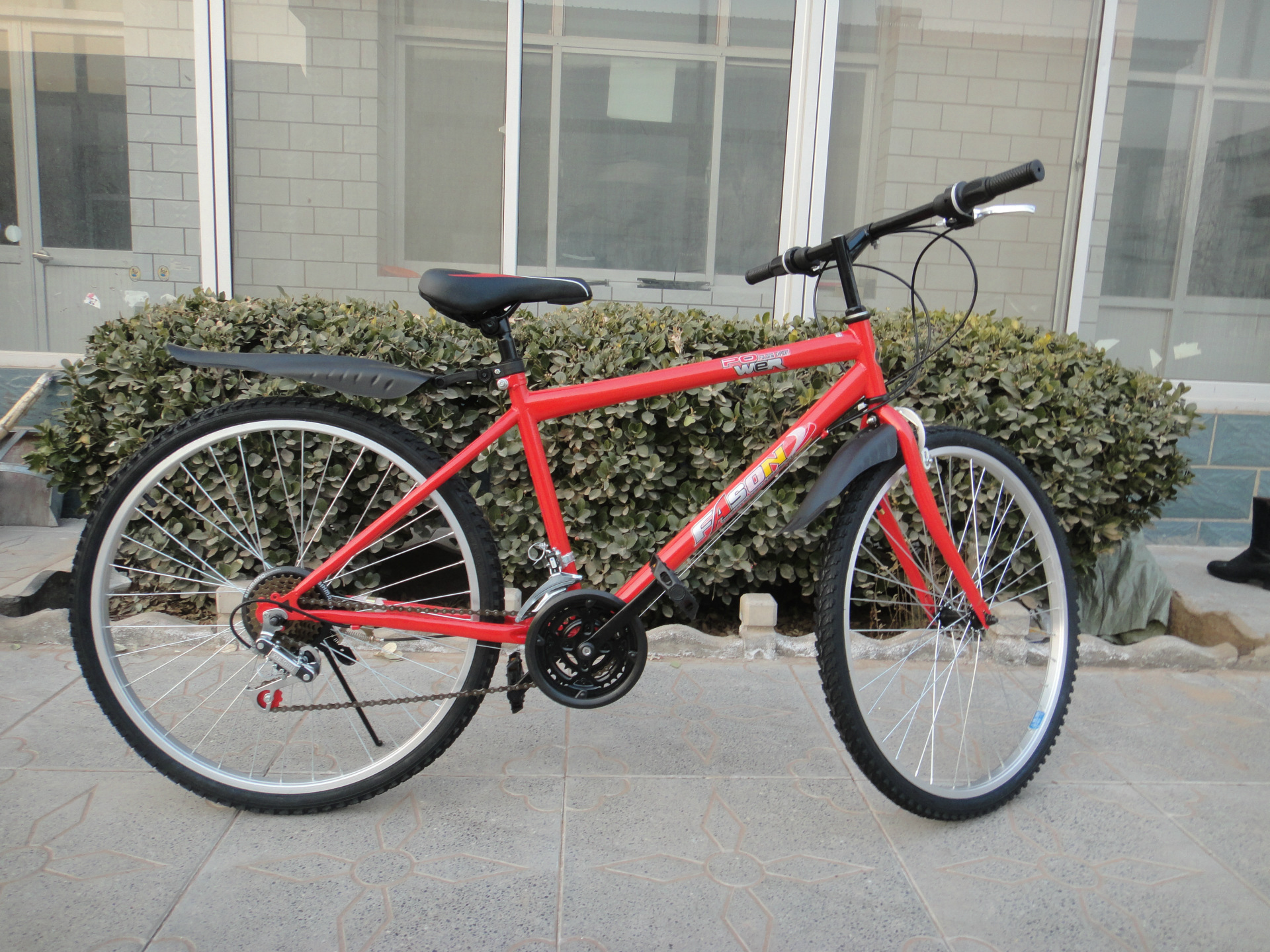 批发供应26寸山地车自行车18速男女学生单车变速礼品车一件起批