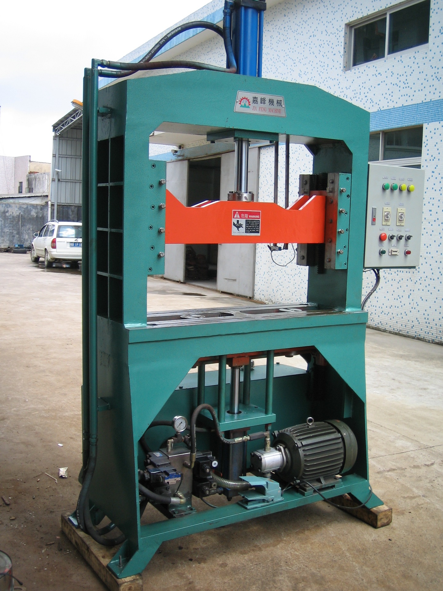 嘉峰机械设备 龙门油压 冲床 油压机 机械设备生产厂家