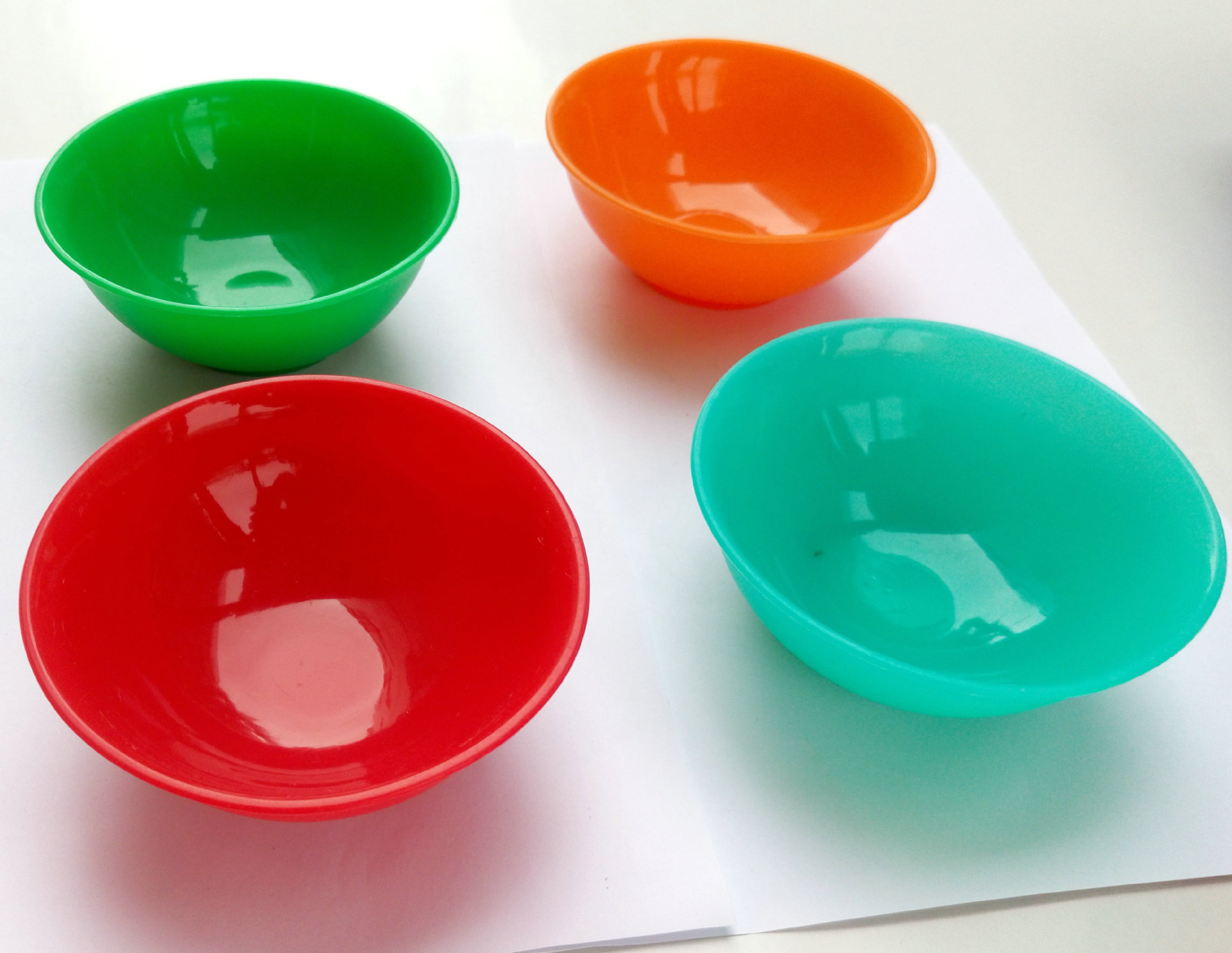 食品级硅胶碗 多色可选 新款硅胶小碗安全无毒无气味