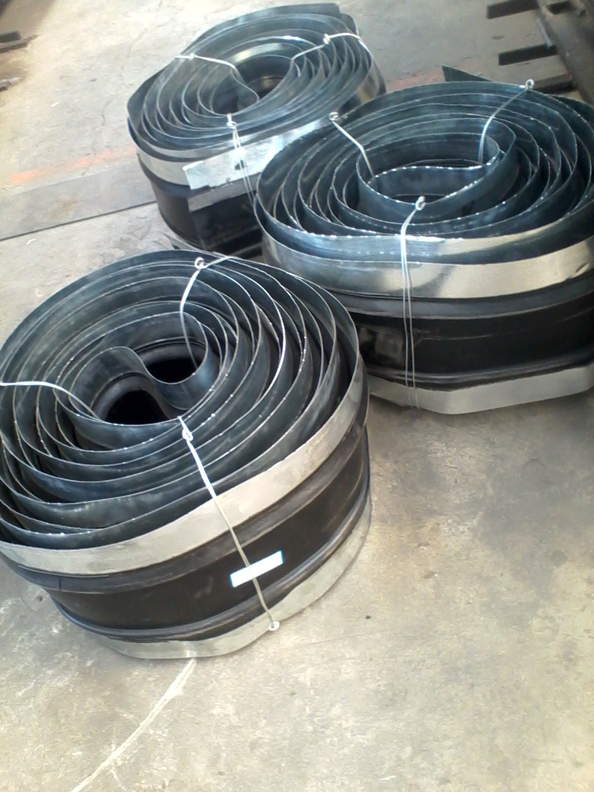 施工缝钢边止水带s 350*10钢边止水