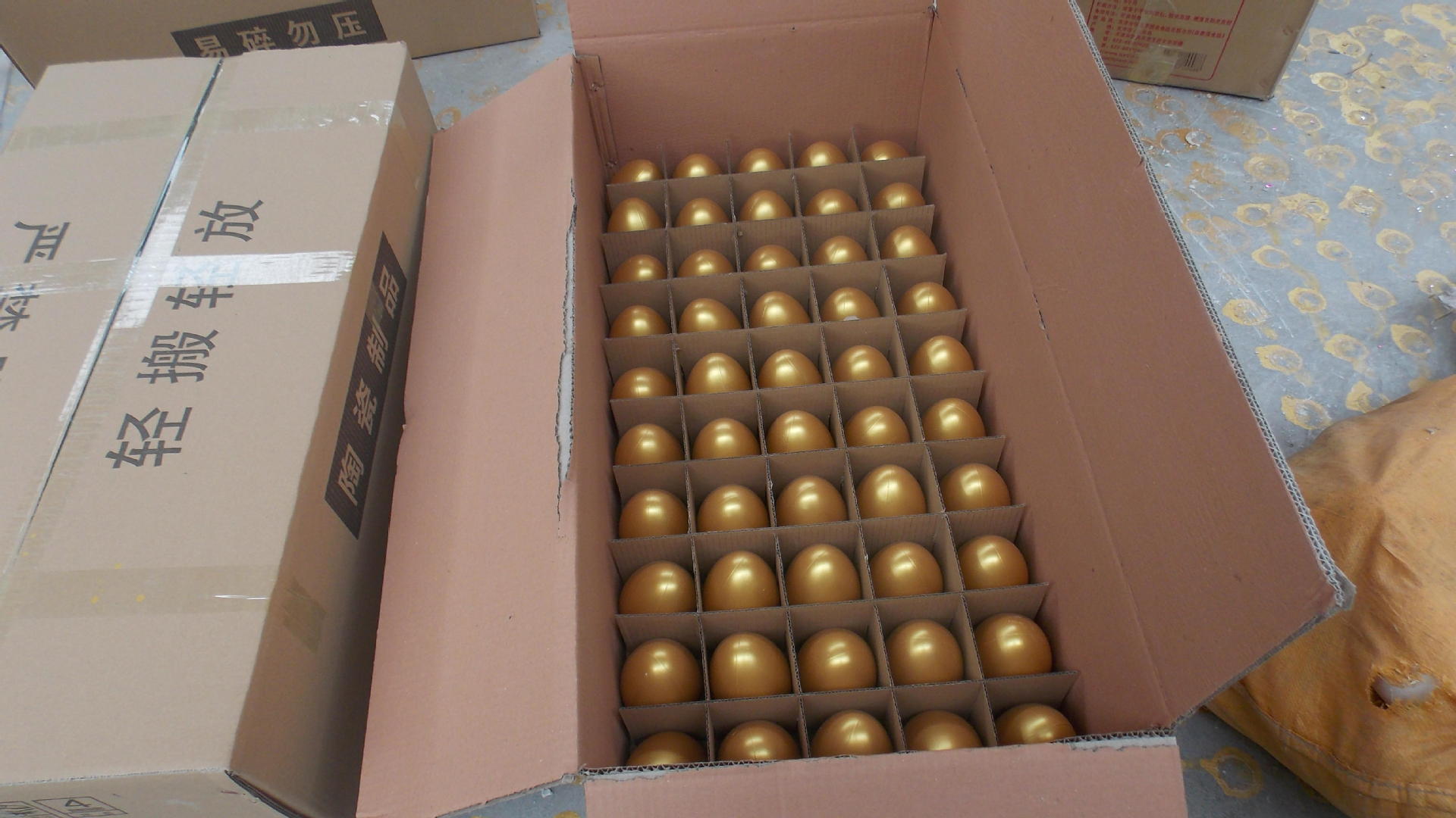 砸金蛋金元宝金猪抽奖道具石膏工艺品厂家直销 - 工艺品批发交易网