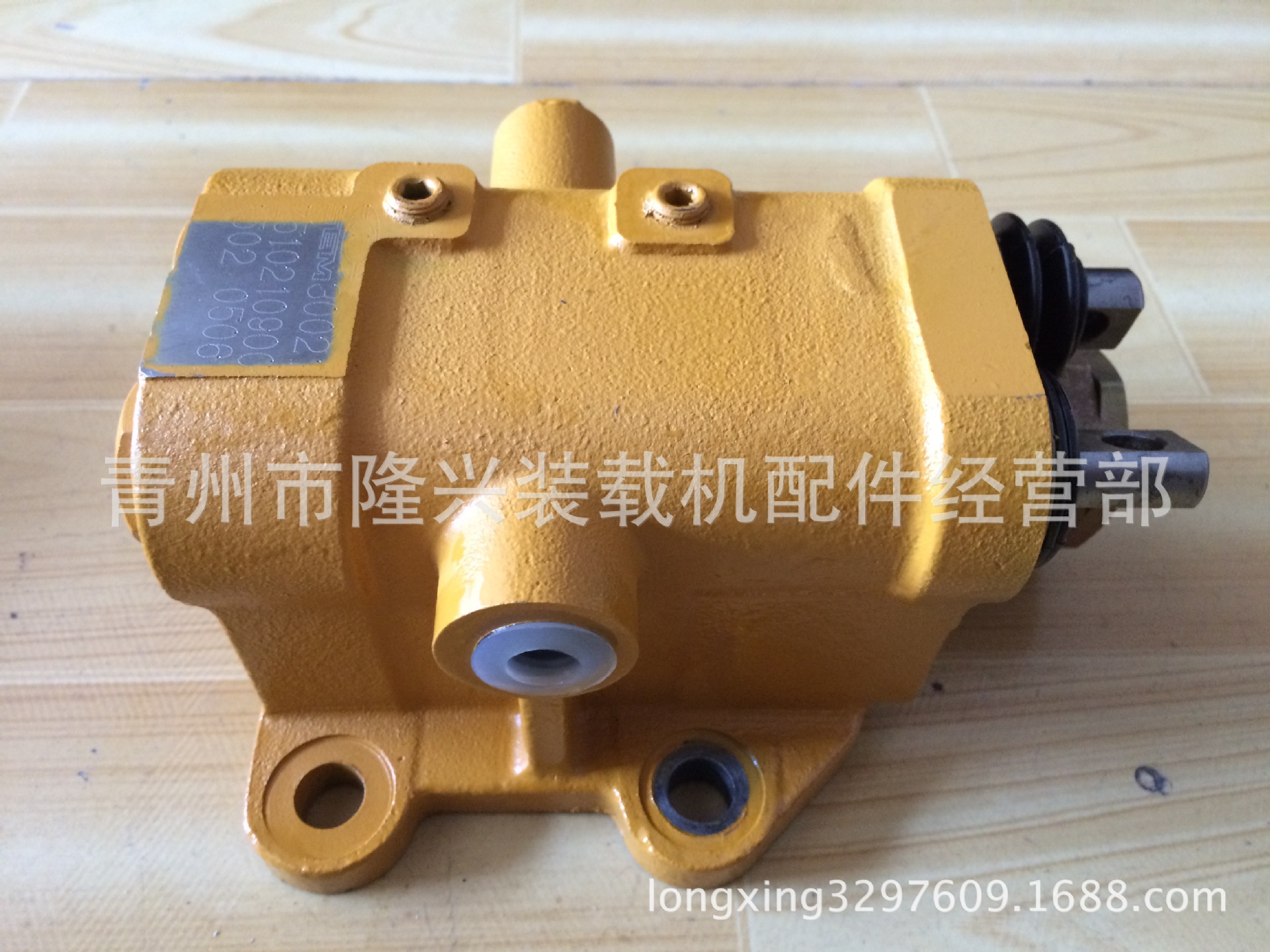供应山工装载机铲车配件原厂50f 650b 956变速阀操纵阀