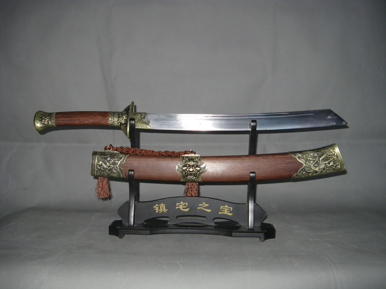 龙泉市刀宝剑镇宅鸡翅木20寸大号龙虎影视未开刃