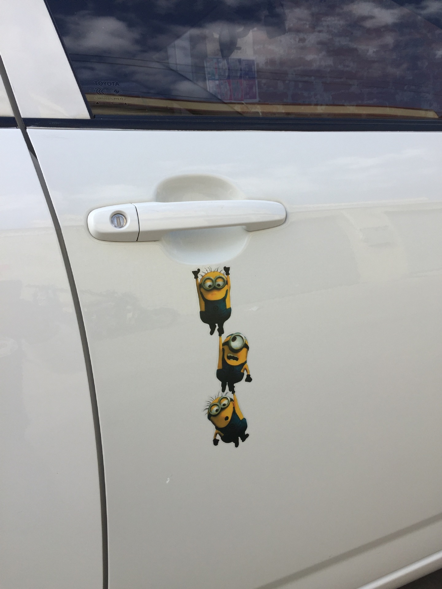 小黄人车贴 创意小黄人外贸车贴 厂家直销 进口材料 a-7