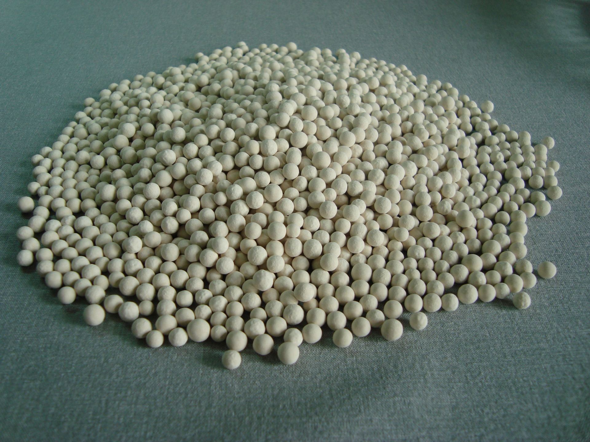 规格齐全 高效吸附4a分子筛 可按要求定制生产