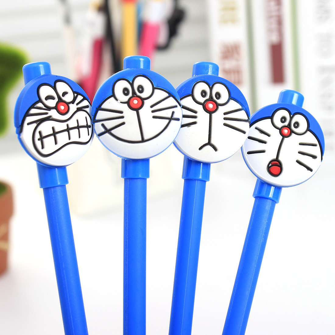 日韩文具 机器猫中性笔 卡通黑色芯水笔 学生赠品