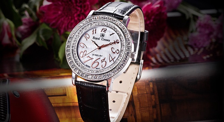意大利royal crown萝亚克朗简约皮带手表复古表休闲镶钻女表3632