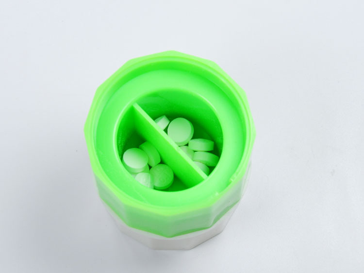 儿童药物片喂药器 宝宝药片碎药器四宝盒磨药切药器药片分割器