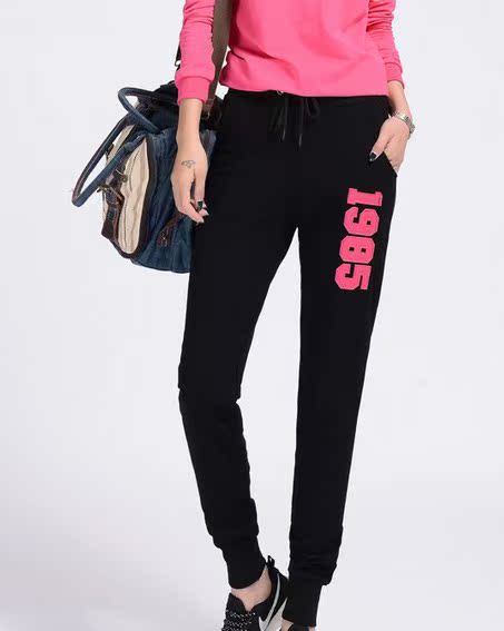 女式加厚加绒小脚收口运动休闲直筒卫裤1985图案街头时尚校园流行