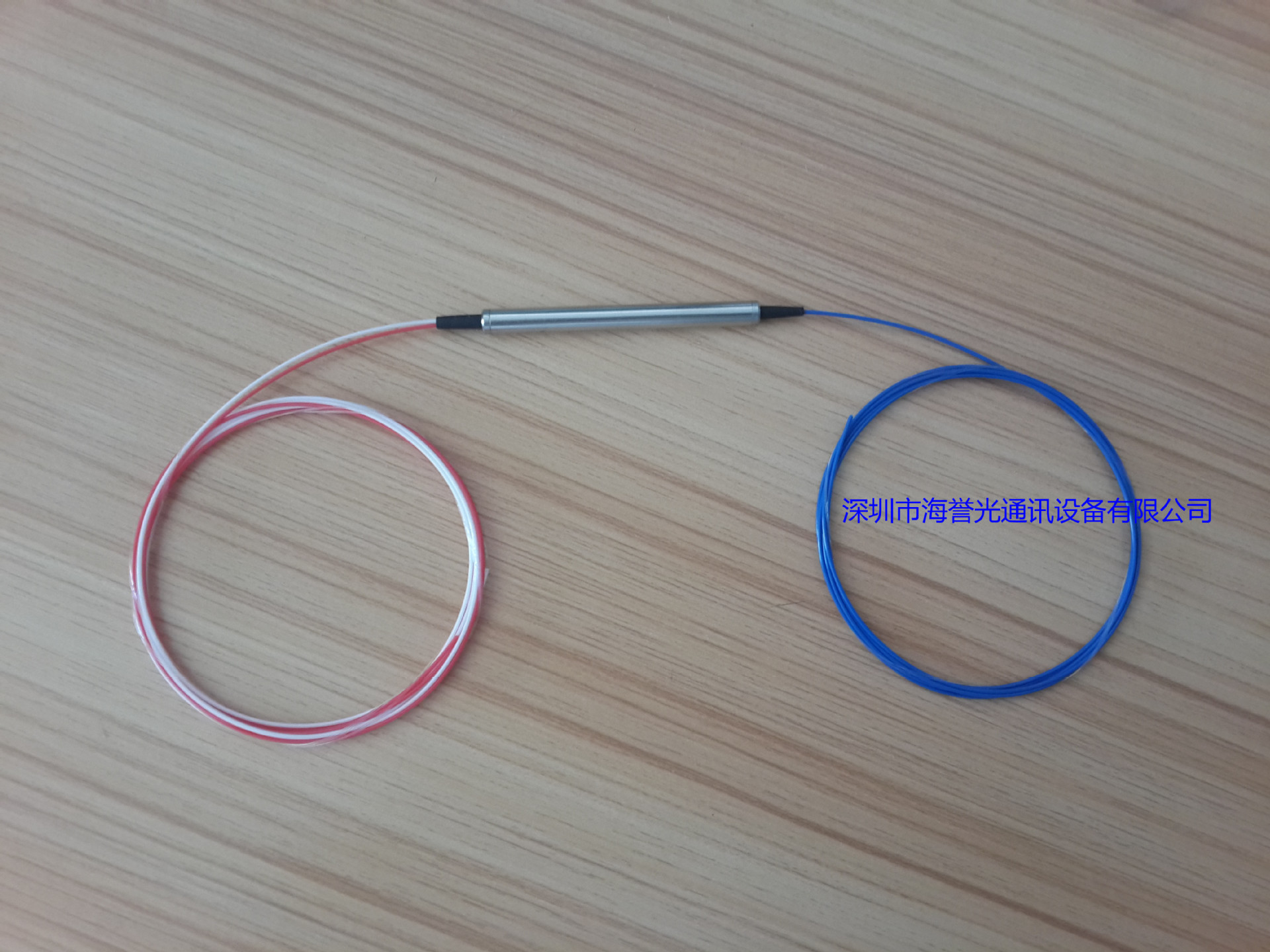 三端口光纤环形器 1310/1550波长可选 定做保偏环型器fc/apc