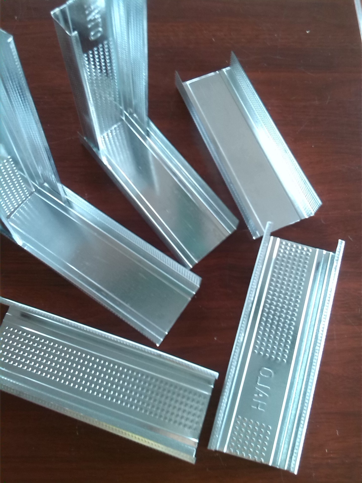 广州浩龙牌v50型条扣卡骨x28/x38