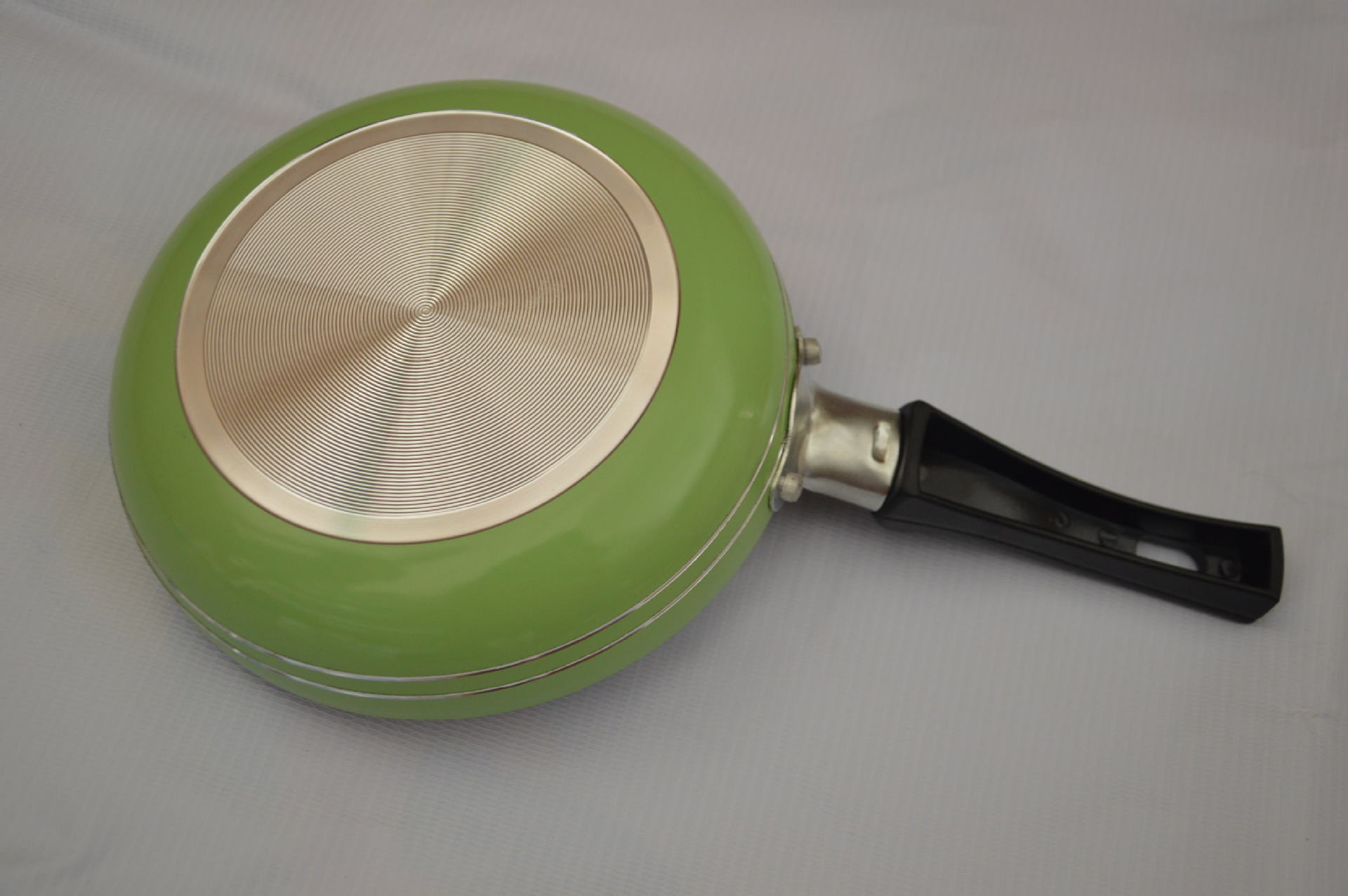 江湖地摊产品 多功能迷你小煎锅 早餐神器锅 煎蛋神器平底小煎锅