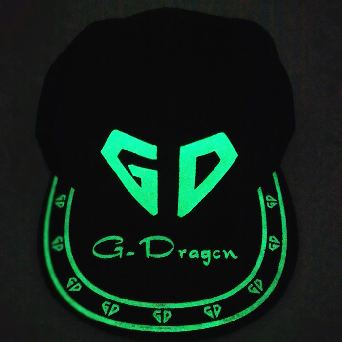 韩国权志龙夜光帽街舞帽bigbang标志嘻哈帽gd平沿exo棒球帽子