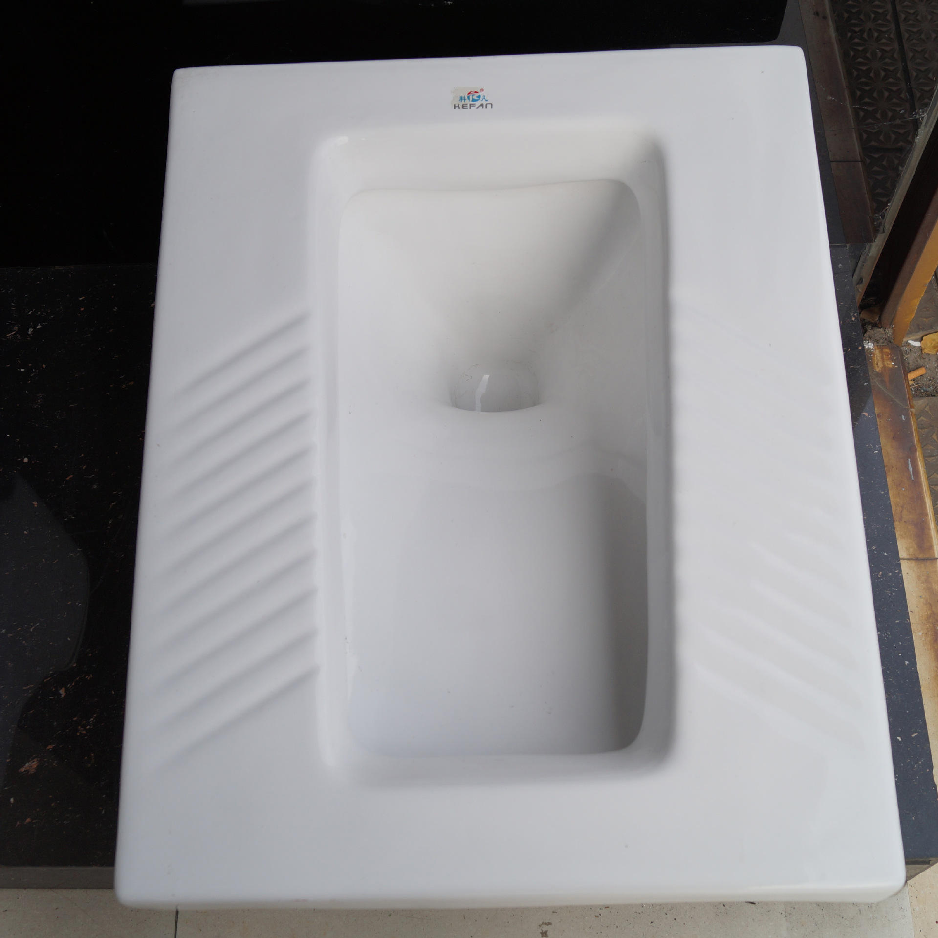 厂家销售四方形连体大便器 带s弯蹲便器 蹲坑蹲厕支持贴logo