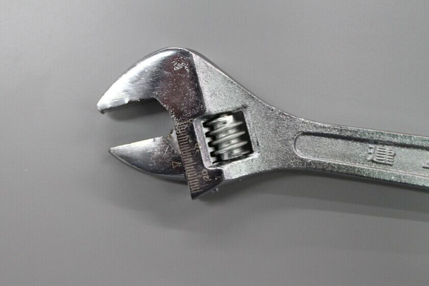 正品8寸建新活动扳手 整体淬火扳手 手动工具 厂家直销