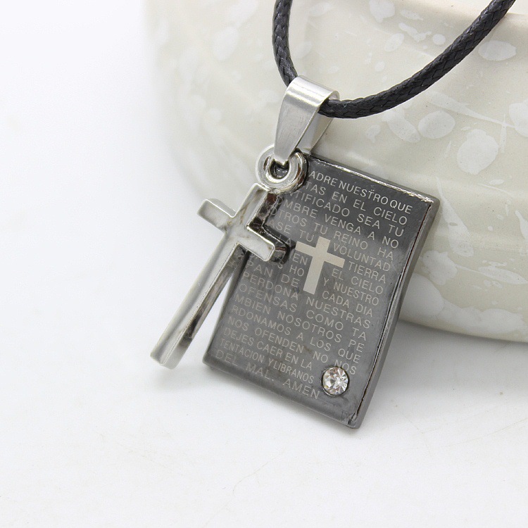 复古不锈钢男士吊坠 钛钢经文火焰十字架个性情侣饰品民族风热卖