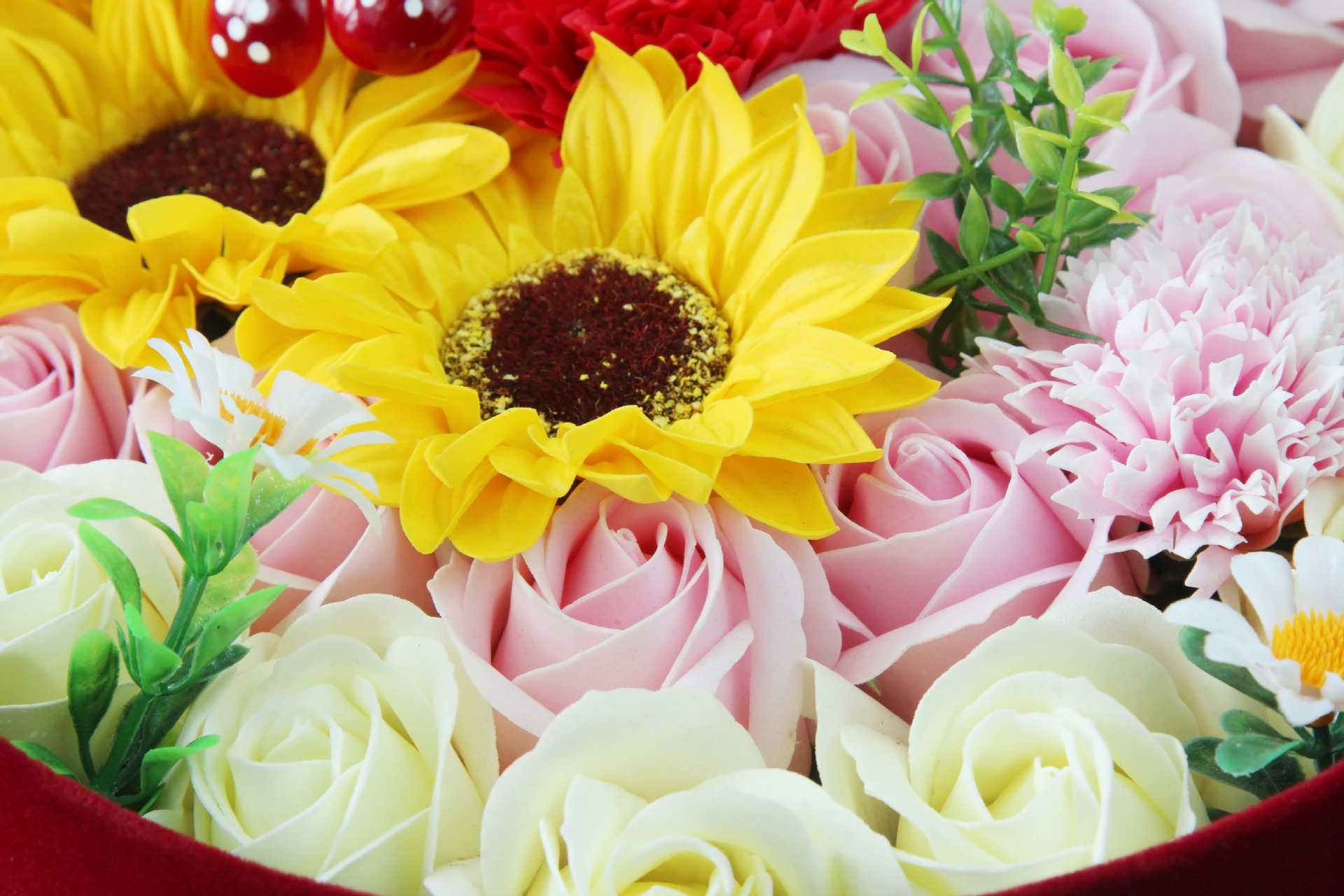 香皂花 玫瑰花 圆形礼盒 情人节礼物 生日礼物 表白神器