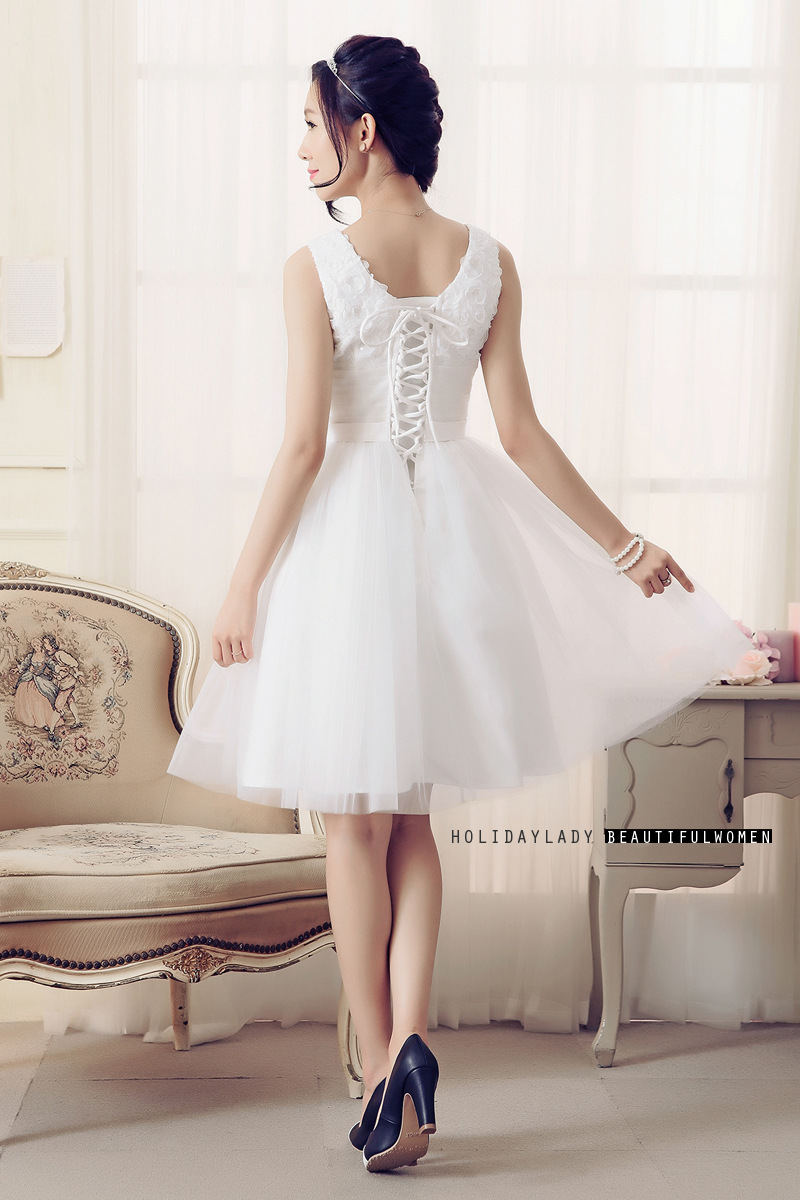 2018夏季韩国新款连衣裙伴娘礼服蓬纱后背绑带公主范小礼服