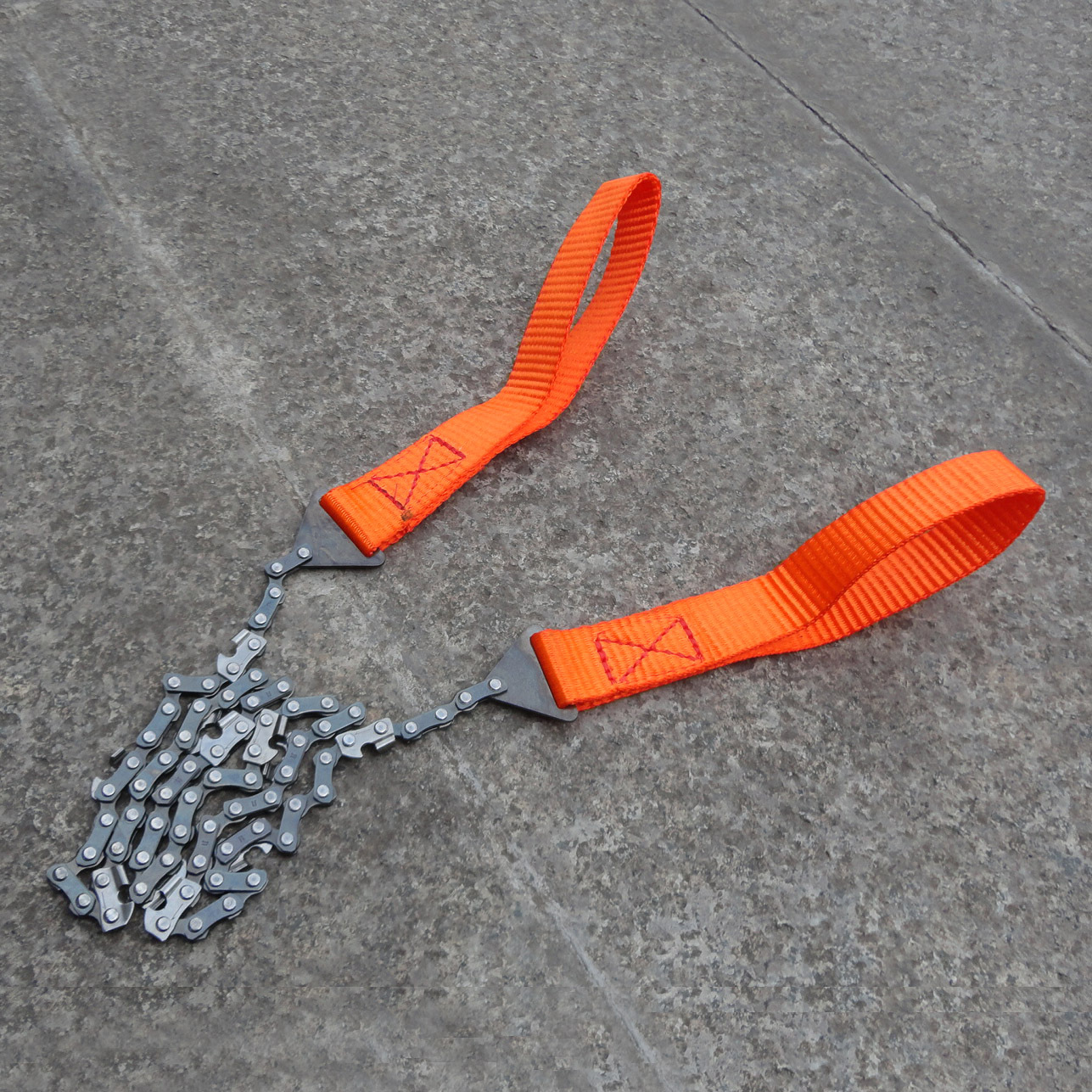 edc橙色手带手拉锯链条锯 户外野营便携树锯折叠锯 现货小批