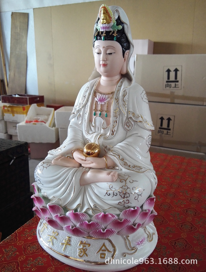 德化陶瓷坐莲拿珠观世音菩萨佛像 家居风水供奉观音