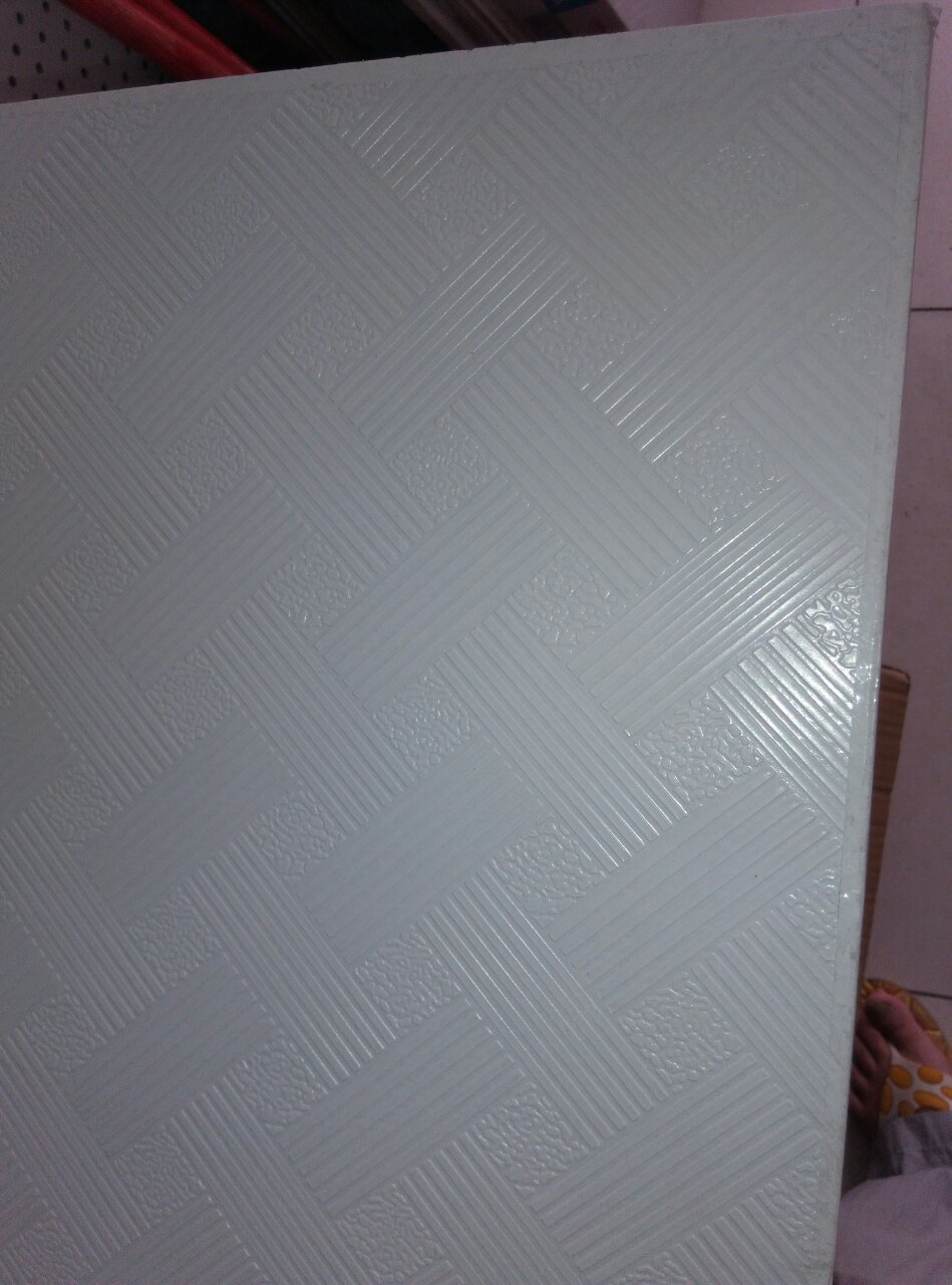 成都pvc贴面板 三板净面板 吊顶装饰材料 硅钙板 石膏板吊顶