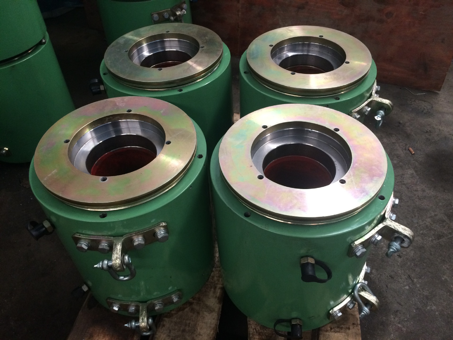 250吨张拉千斤顶-ycw穿心式轻型千斤顶-ycw500吨张拉千斤顶