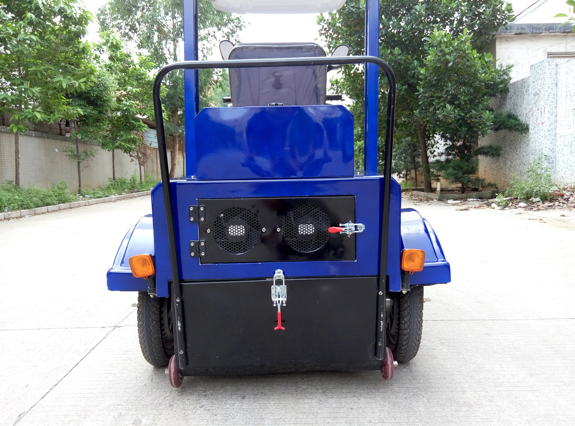 吉泽社区清扫车的价格