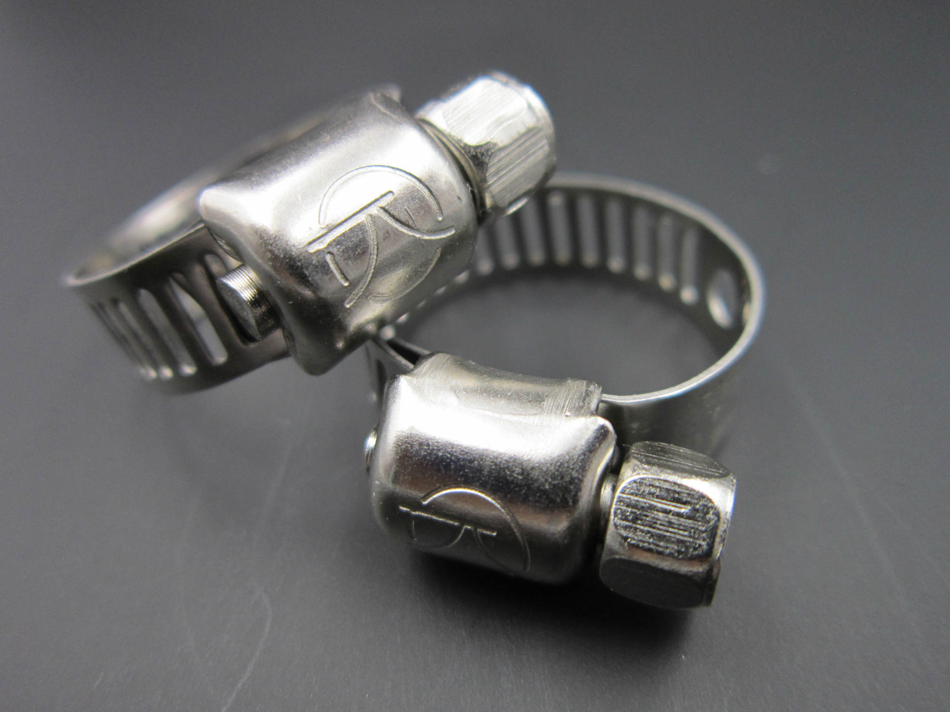 水管卡子_小美12-206分喉箍不锈钢镀镍软管卡水管抱箍卡箍 - 阿里巴巴