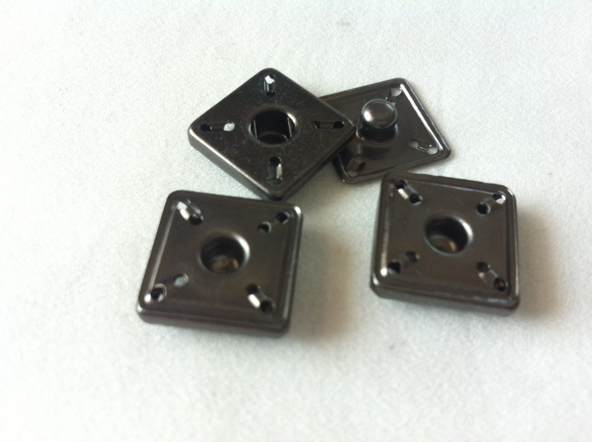 供应15*15正方形黑镍色揿钮 按扣 啪扣