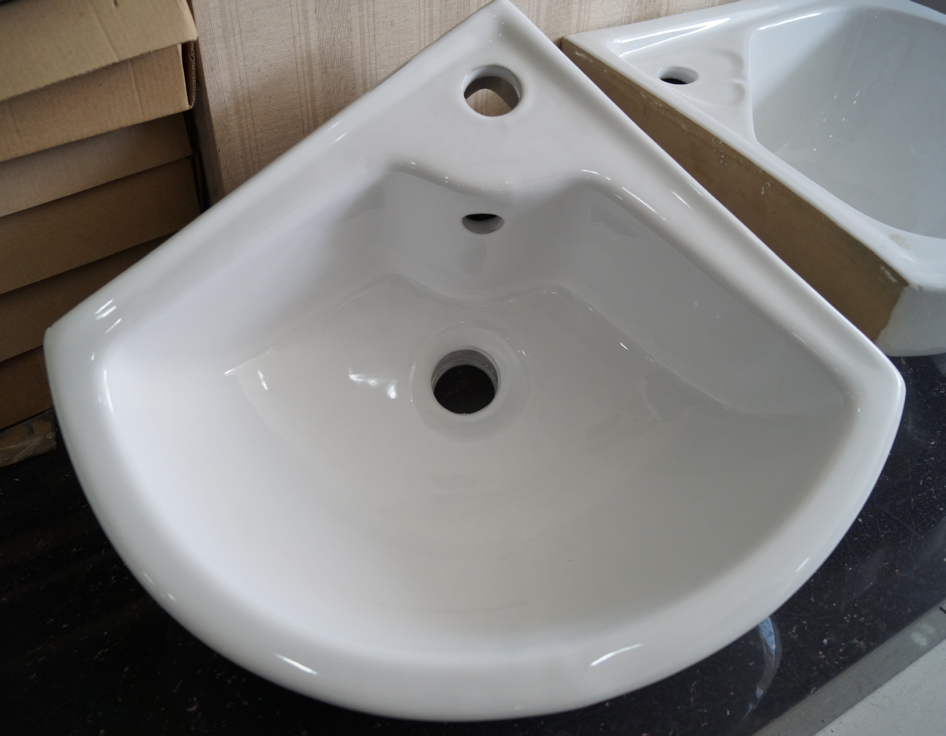 科凡卫浴洁具 陶瓷洗手盆三角型转角洗脸盆 16寸盆挂式洗脸盆