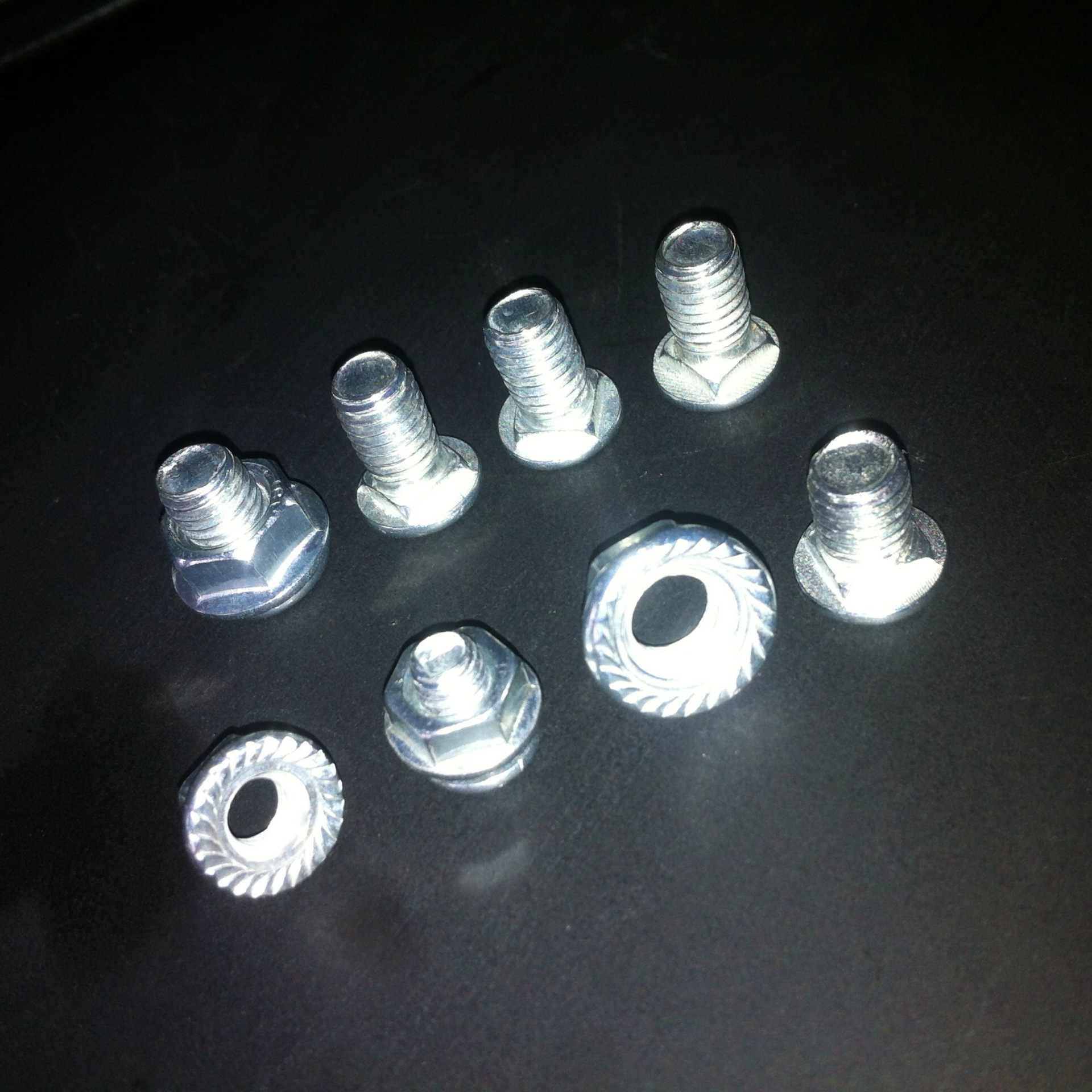 桥架专用马车螺丝 货架螺丝 螺栓m8*12 m8*16