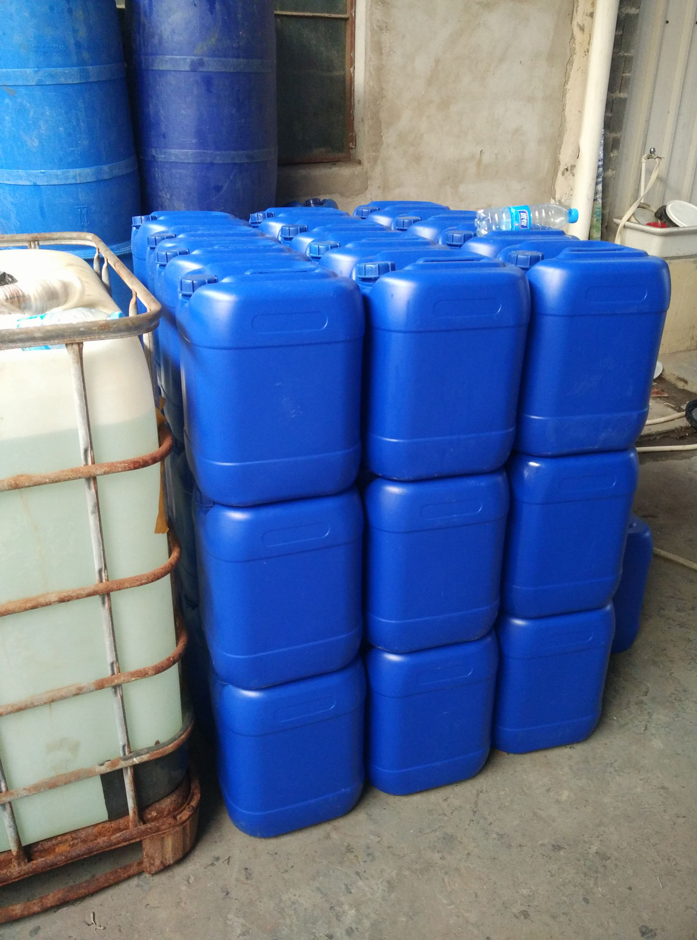 现货批发次氯酸钠 漂白水 餐具消毒 布料漂白 水处理 环境消毒