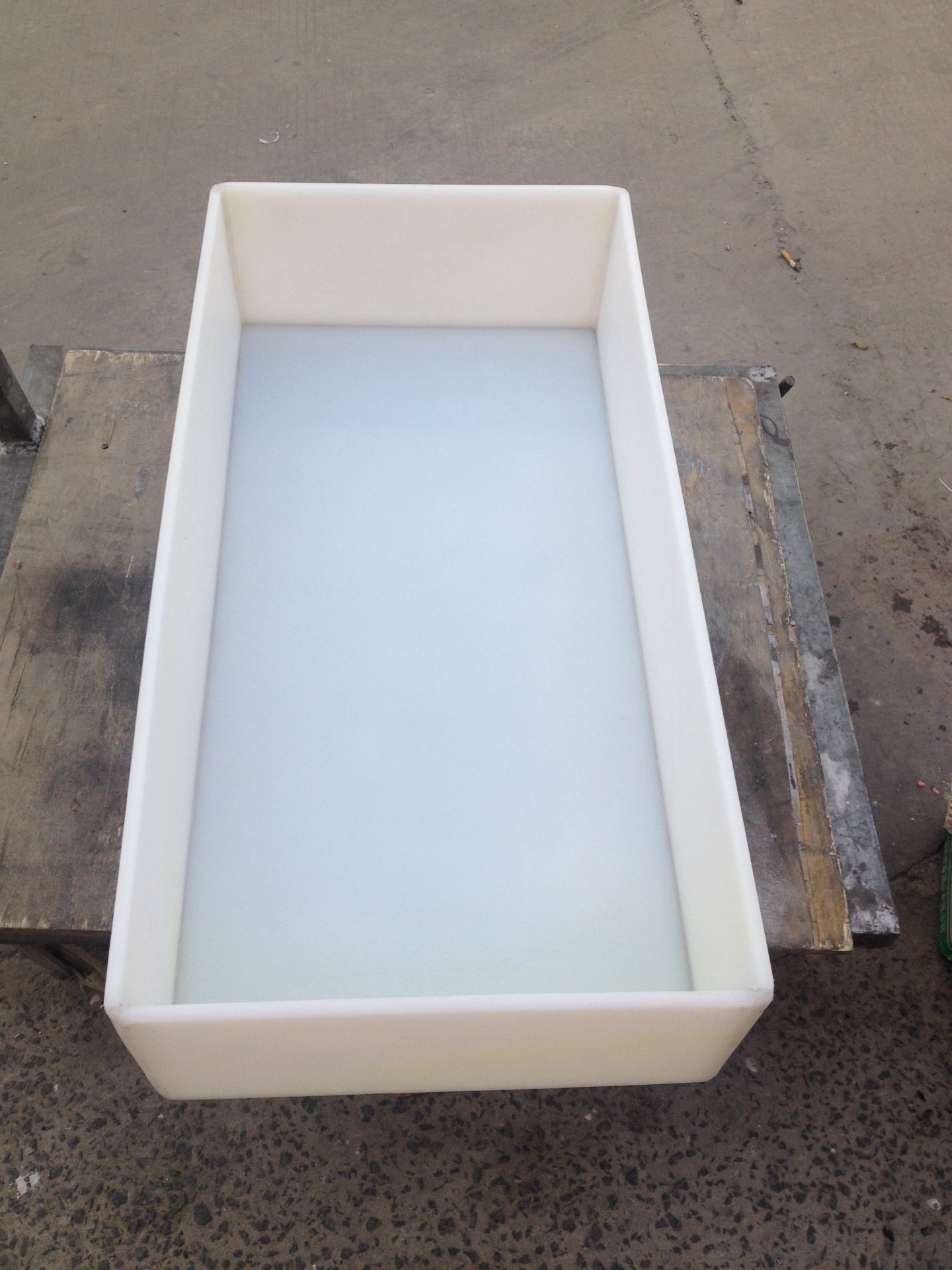 专业定做聚乙烯塑料海鲜池可移动鱼池虾池健康环保不漏水厂家直销