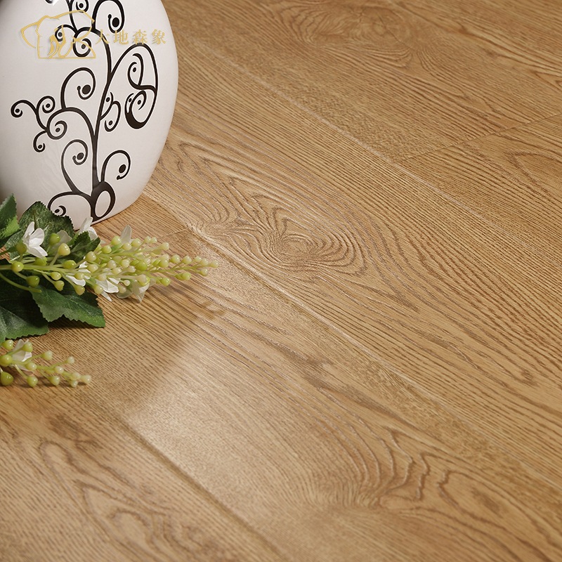 强化复合地板 大地森象防水耐磨地暖地热12mm强化地板 厂家直销