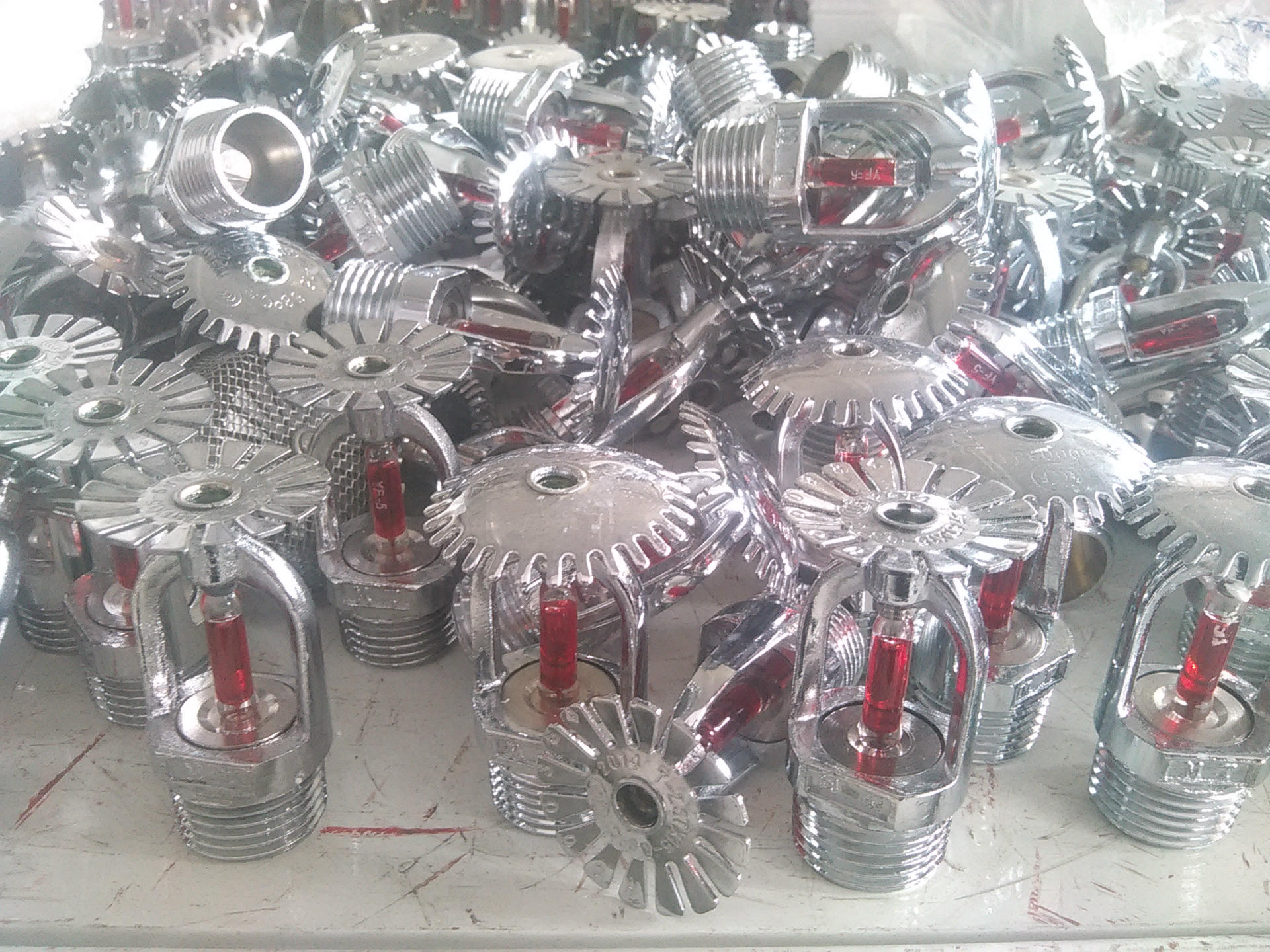 【直销 消防喷淋头 洒水喷头 68度感应自爆喷淋