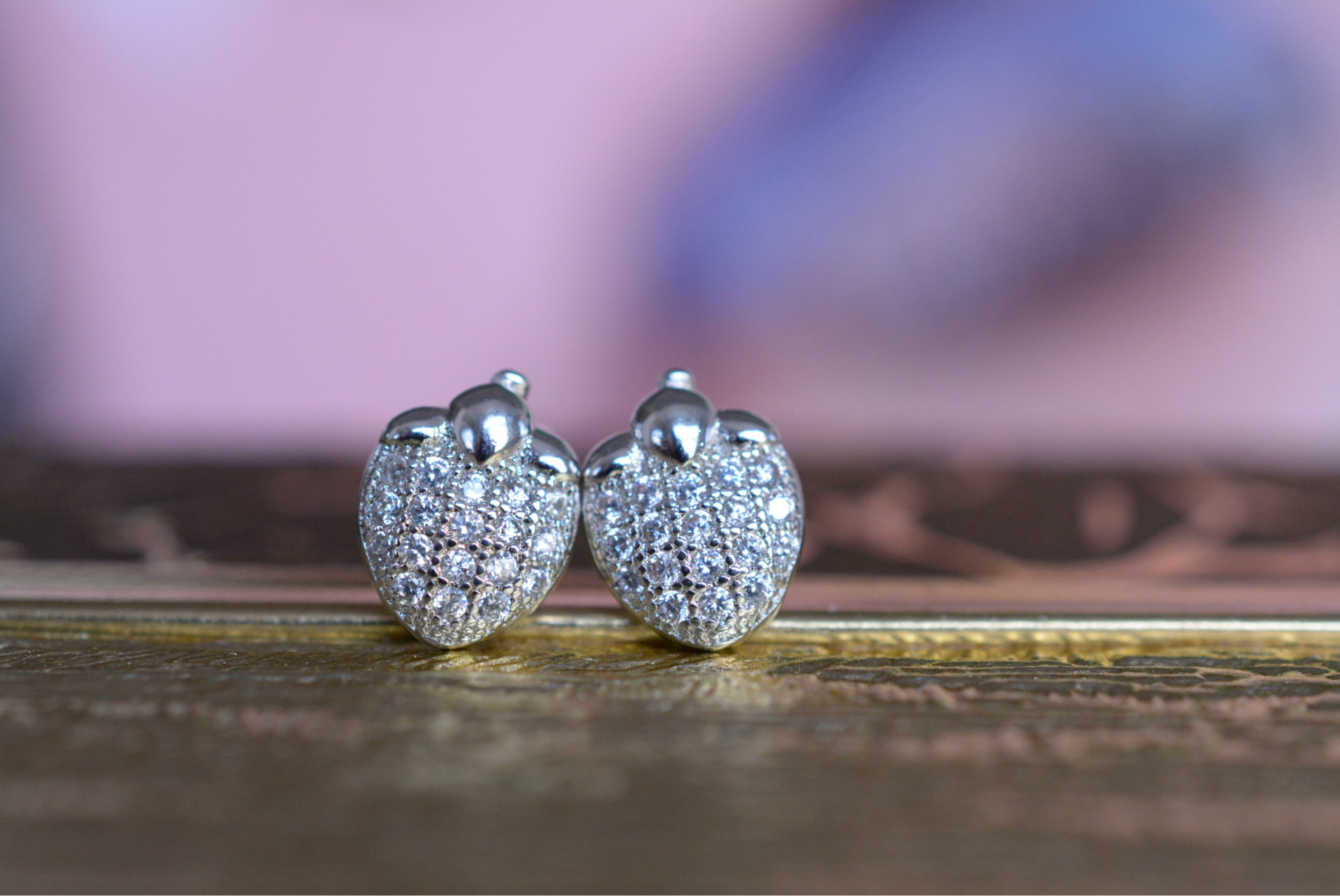 韩星同款铜镀银女款三叶草微镶锆石耳钉草莓小桔子耳饰一件代发