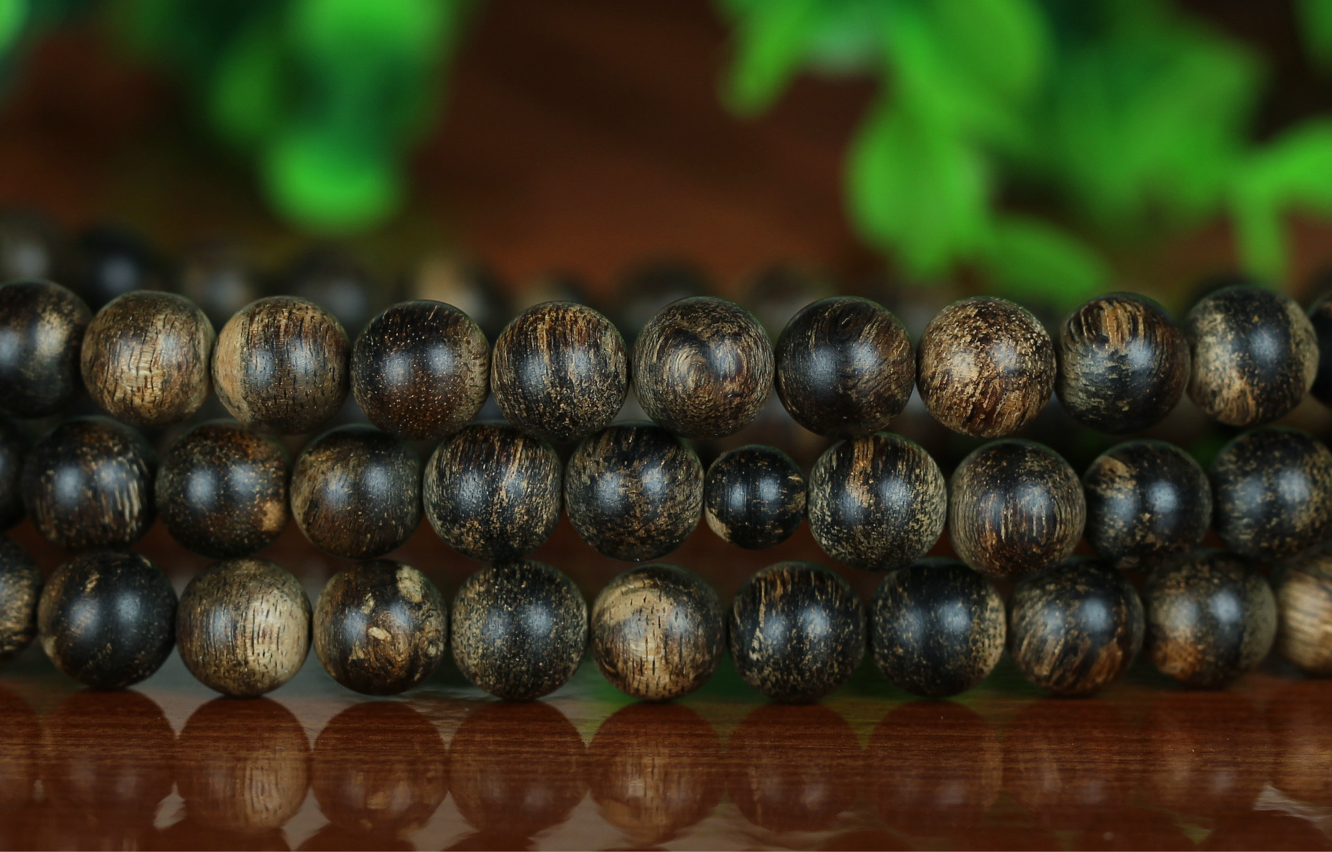 一线产区达拉干沉水沉香念珠8mm108颗重量3732克