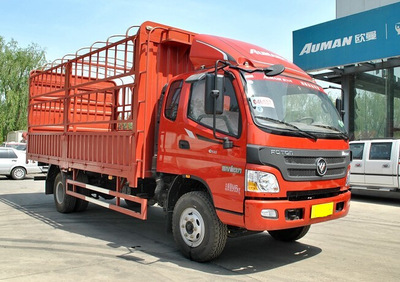 福田欧马可5.2米高栏货车