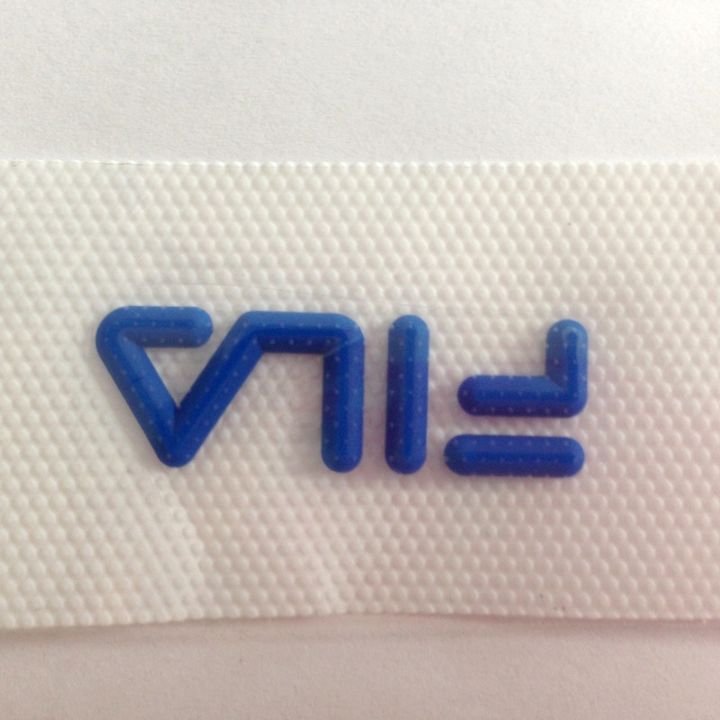 丝印硅胶logo3d硅胶模压转烫商标 立体锥形圆弧转印标 硅胶热转印