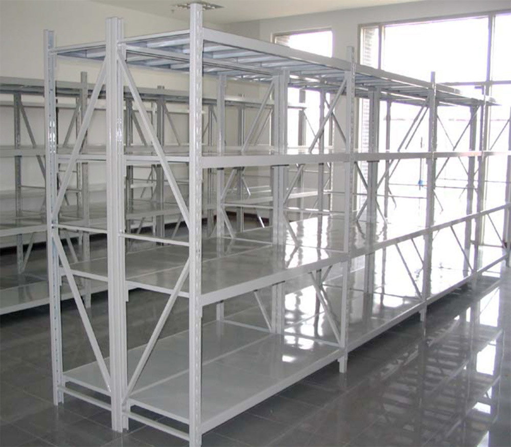 常熟市尚湖镇万特隆货架厂 供应信息 仓储货架 轻型180kg服装店优质