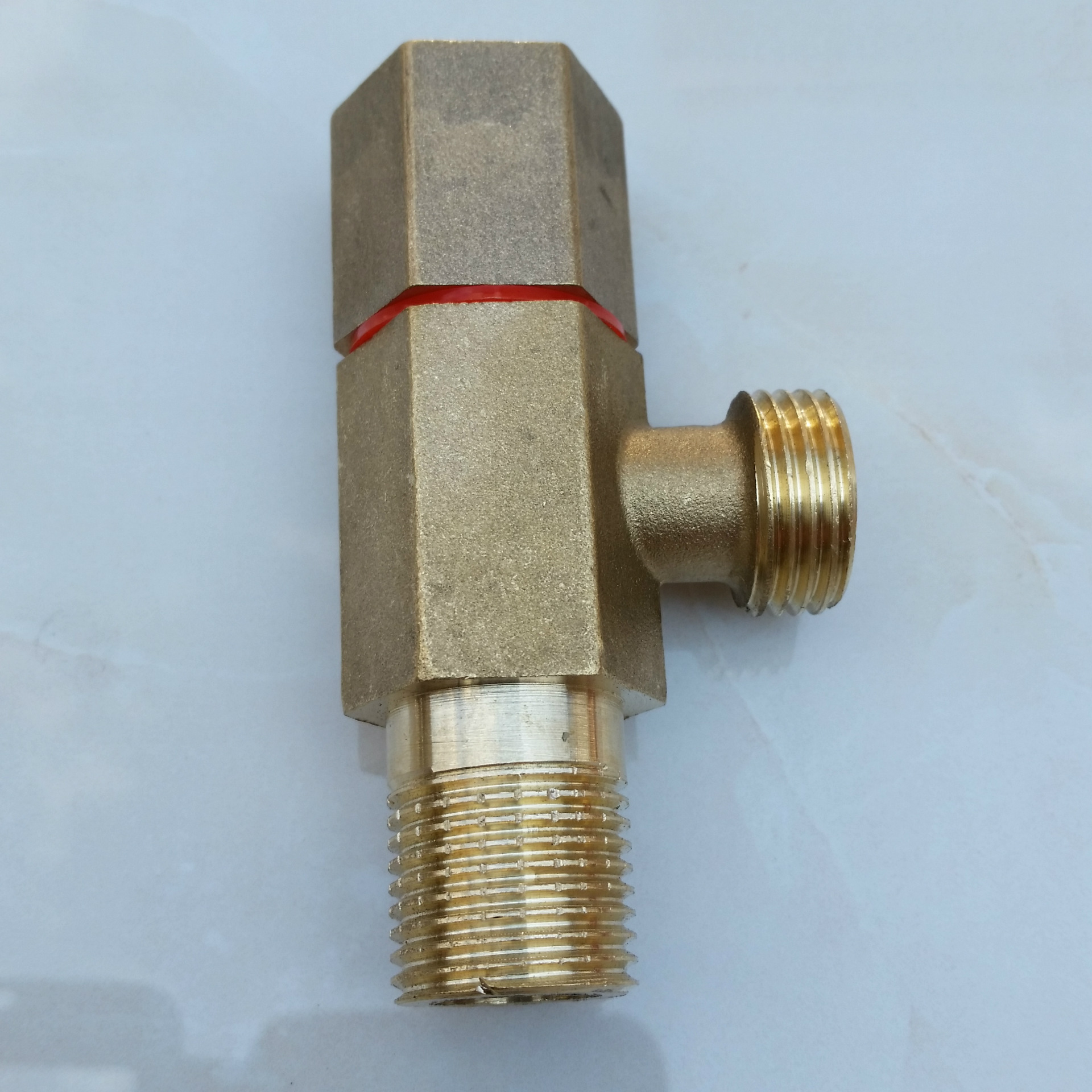 厂家直销水暖卫浴洁具马桶全铜红冲原色六角阀