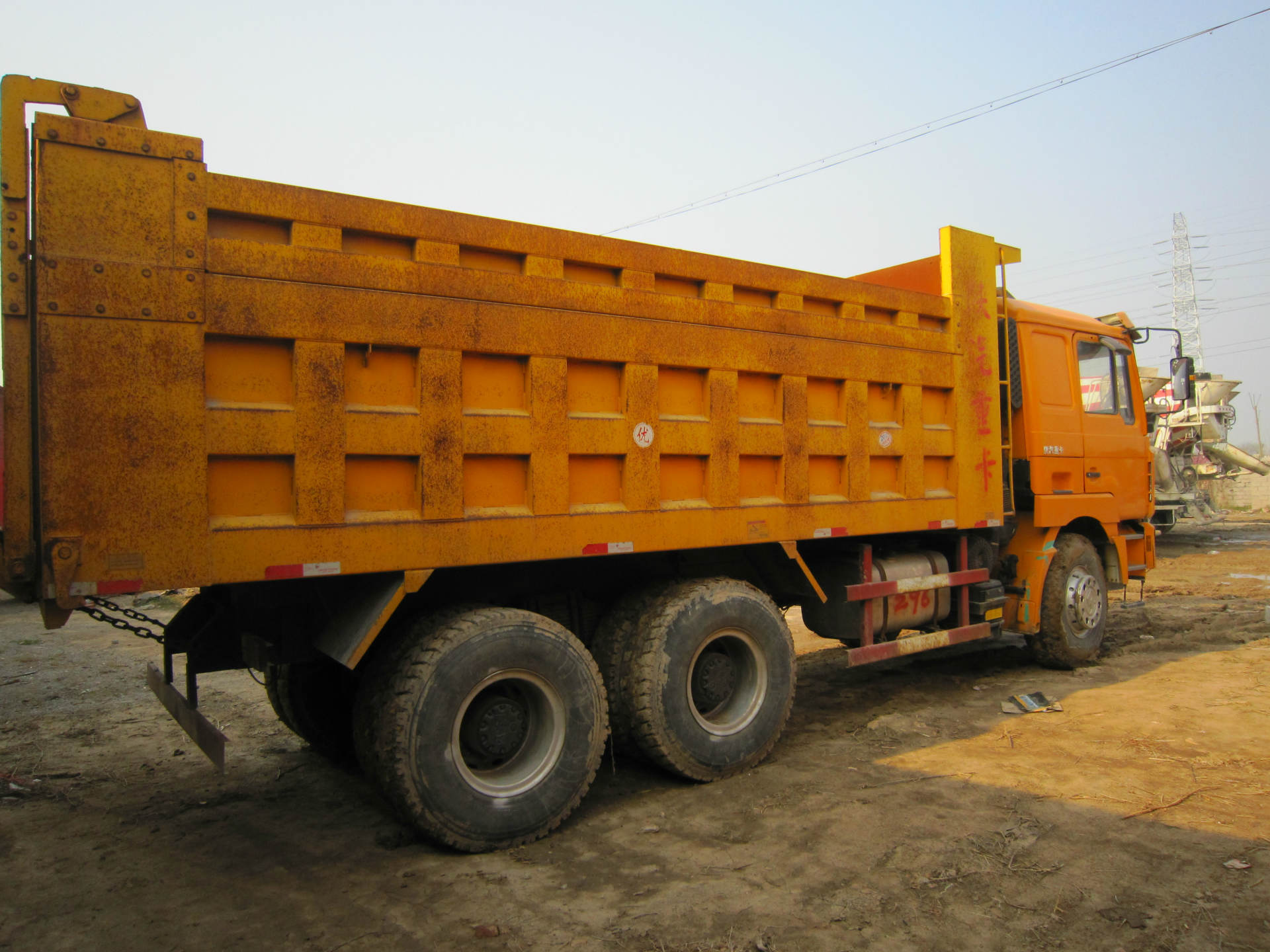 陕西德龙翻斗车 年份进陕西德龙翻 好点陕西德龙翻斗车 陕西德龙