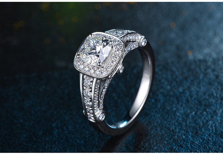 gia钻石定制垫形枕形 天然裸钻钻石 一克拉钻戒可定制 【定金】