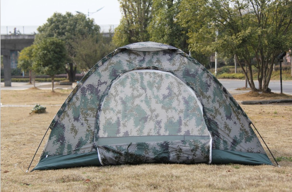 供应07数码迷彩帐篷单兵帐篷户外野营帐篷
