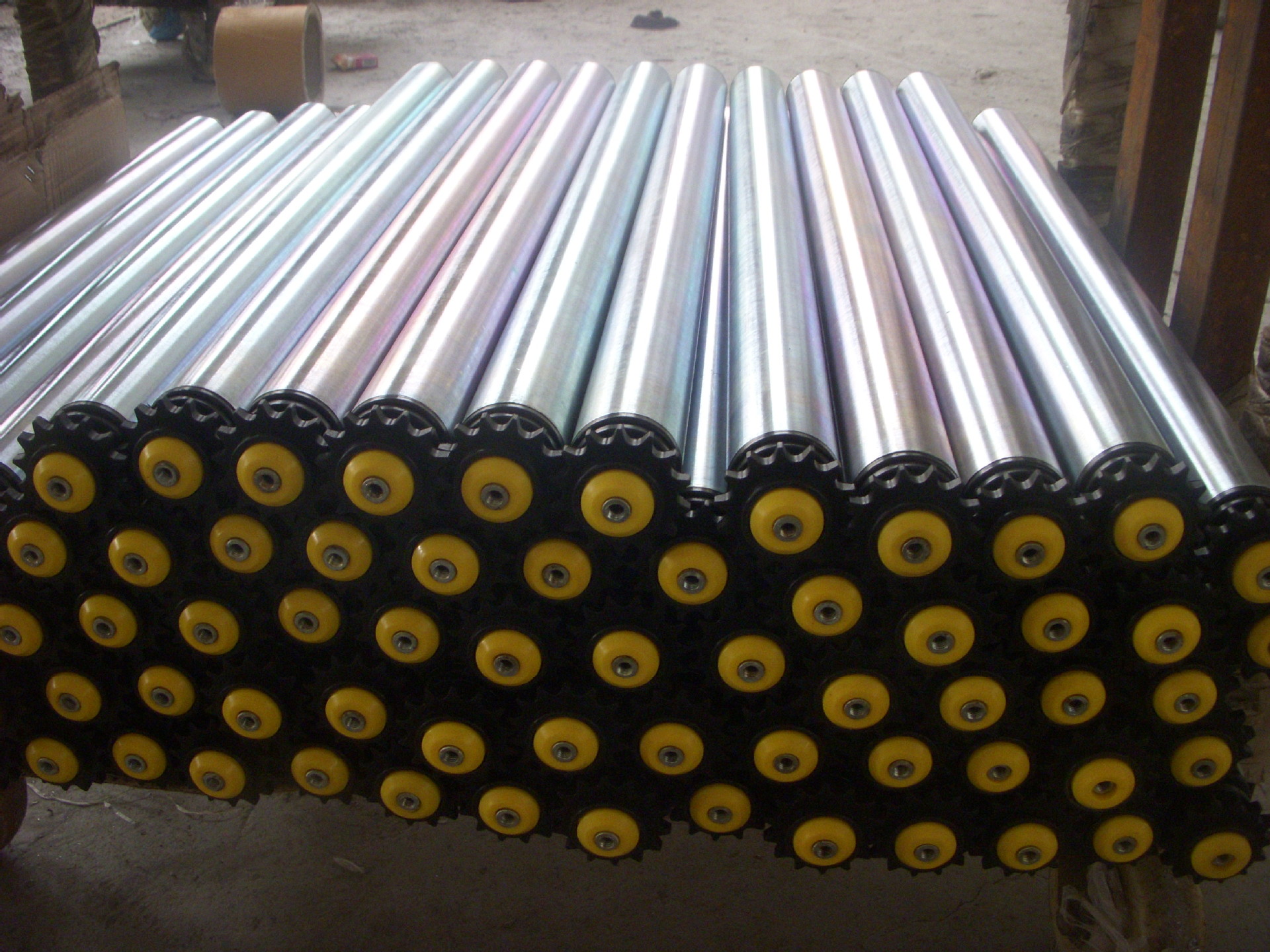 辊筒厂家生产销售动力不锈钢滚筒 单链动力滚轴 流水线不锈钢辊筒