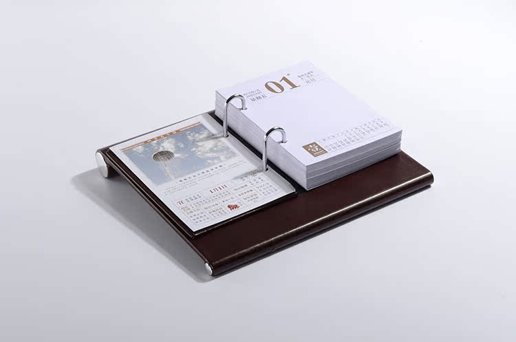 2017新款台式日历精品商务周历高档皮座择吉日历养生宝典台历