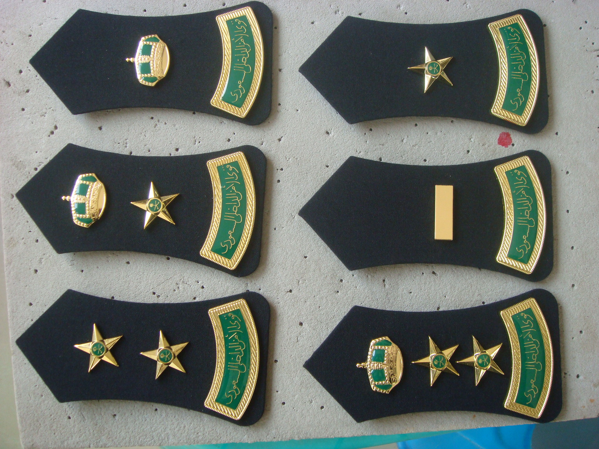 源头厂家直供锌合金沙特肩章 承接客户各种金属材质肩章定制