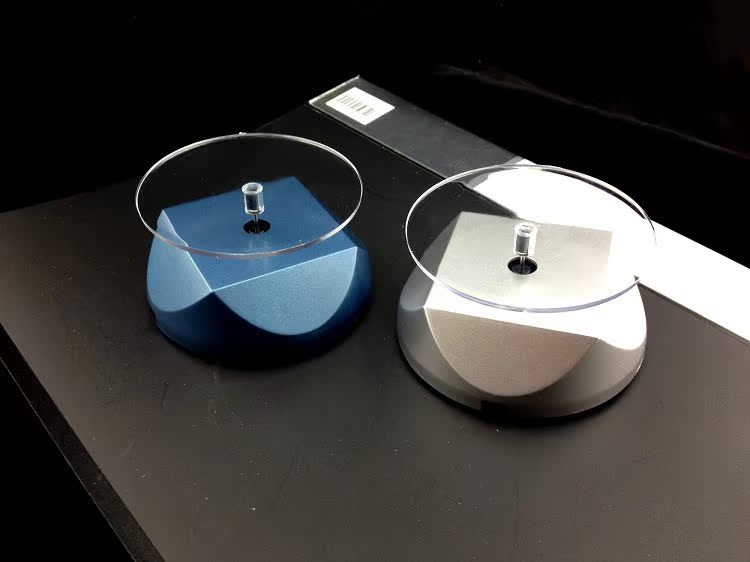 手机展示旋转台托盘高档透明亚克力陈列架 移动电源通用支托架